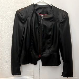 BLACK ZARA LEATHER (FAUX) PEPLUM JACKET. BLACK. LOOKS NEW. SIZE MEDIUM.